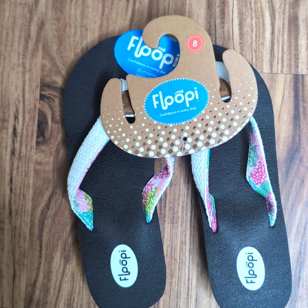 NWT..Floopi Flip Flops.......# V151